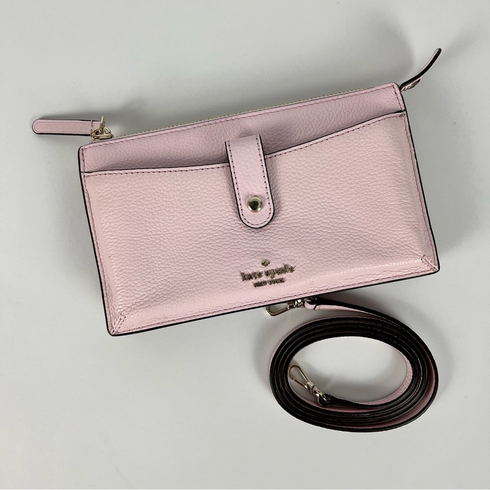 EUC Kate Spade New York Jackson Small Tab Crossbody Bag